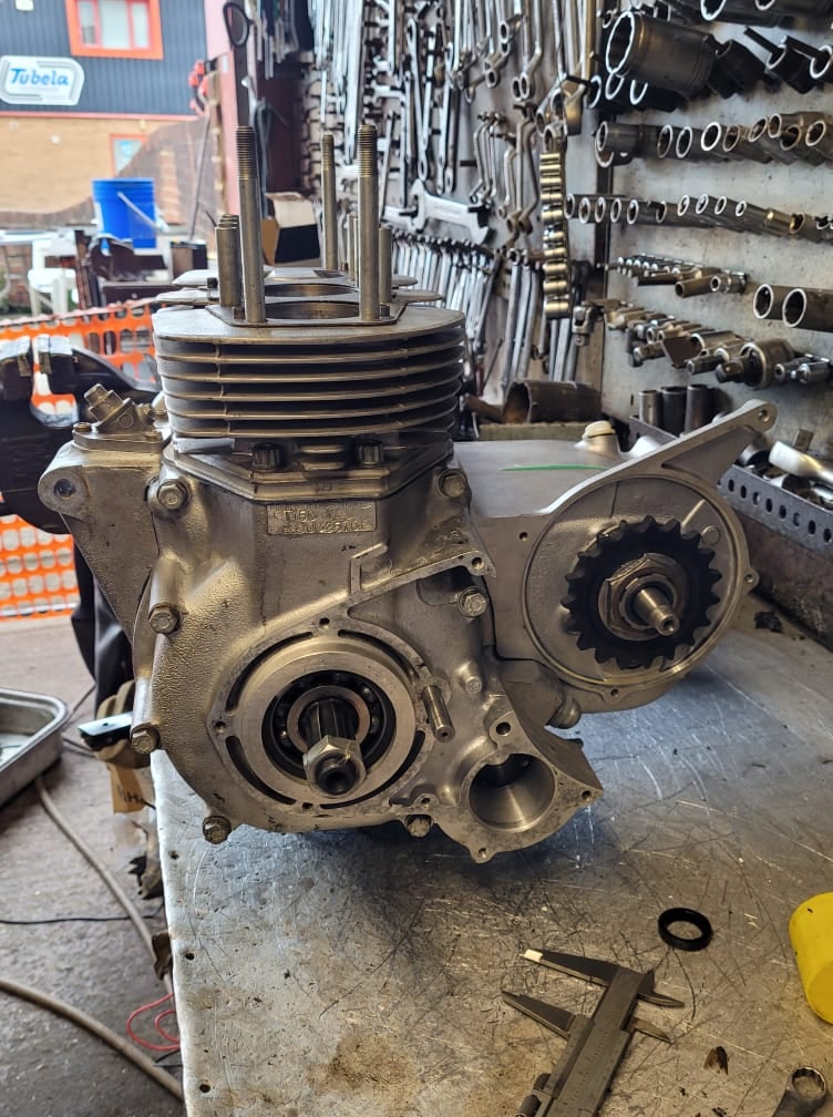 Triumph Trident Engine Rebuild