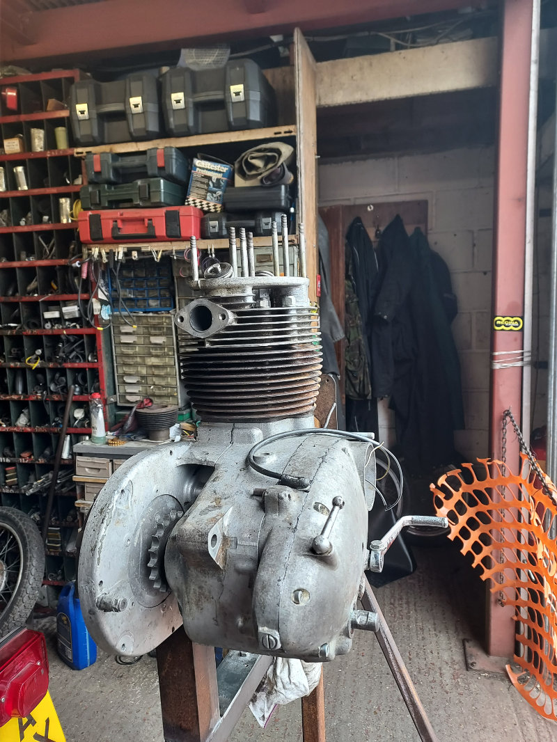 BSA WD B40 Engine Complete strip down/repair/rebuild