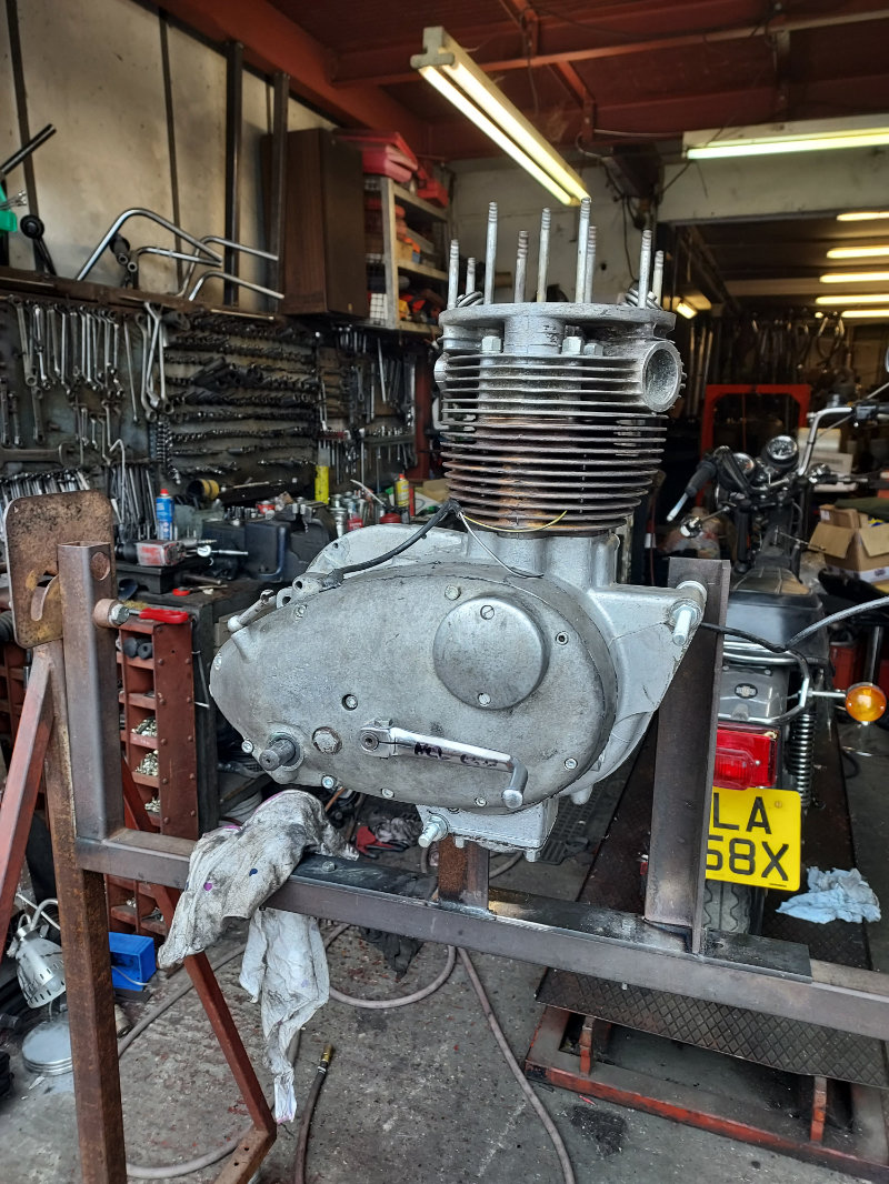 BSA WD B40 Engine Complete strip down/repair/rebuild